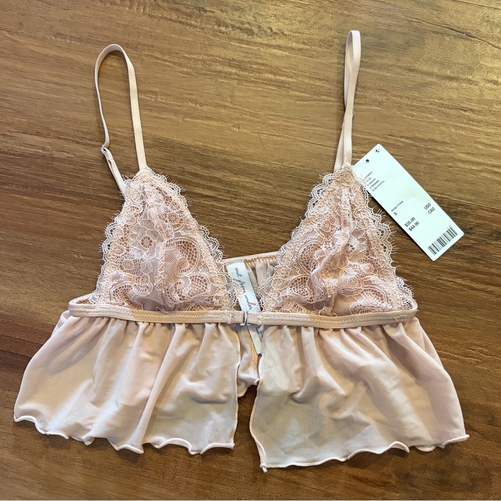 NWT Out From Under Pink Lace Bralette